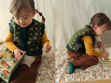 Load image into Gallery viewer, Amber Marron Vest - Green - 105/112cm Last One