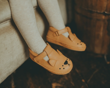 Load image into Gallery viewer, Donsje Xan Classic - Lion - 26 Last Pair
