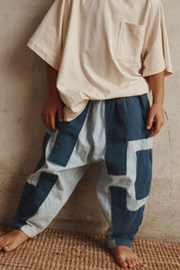 Alfred. Chester Patch Pant - 3/4Y Last One