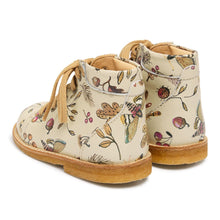 Load image into Gallery viewer, Angulus Starter Shoe with Laces - Winter Garden - 25, 26