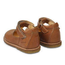 Load image into Gallery viewer, Angulus Mary Janes with Heart and Velcro - Tan
