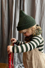 Load image into Gallery viewer, Mabli Sylfaen Skinny Rib - Juniper/Vintage Cream - 6Y Last One