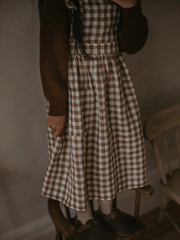 The Simple Folk The Gingham Pinafore - 2/3Y, 3/4Y, 5/6Y – Rabbit Hall