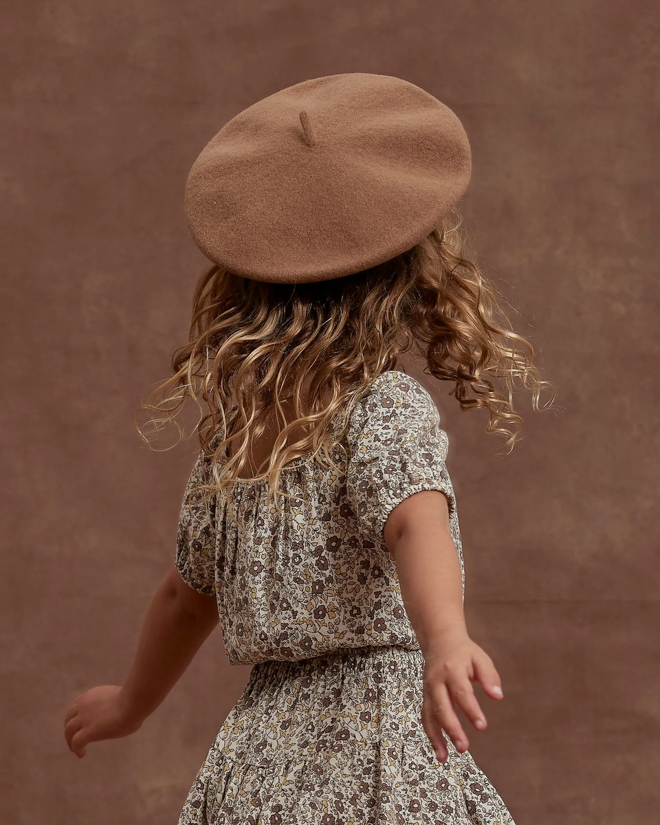Rylee + Cru Beret - Mocha – Rabbit Hall