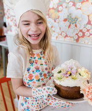 Load image into Gallery viewer, Oeuf Apron Set - Moss/Gingham, Papaya/Gingham, Multi/Large Flower