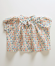 Load image into Gallery viewer, Oeuf Short Sleeve Blouse - Hemp/Gingham, Multi/Large Flower, Multi/Small Flower - 3/4Y, 4/5Y, 5/6Y