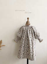 Load image into Gallery viewer, Monbebe Smocked Dress - Floral, Cream - 3/4Y, 5/6Y, 7/8Y